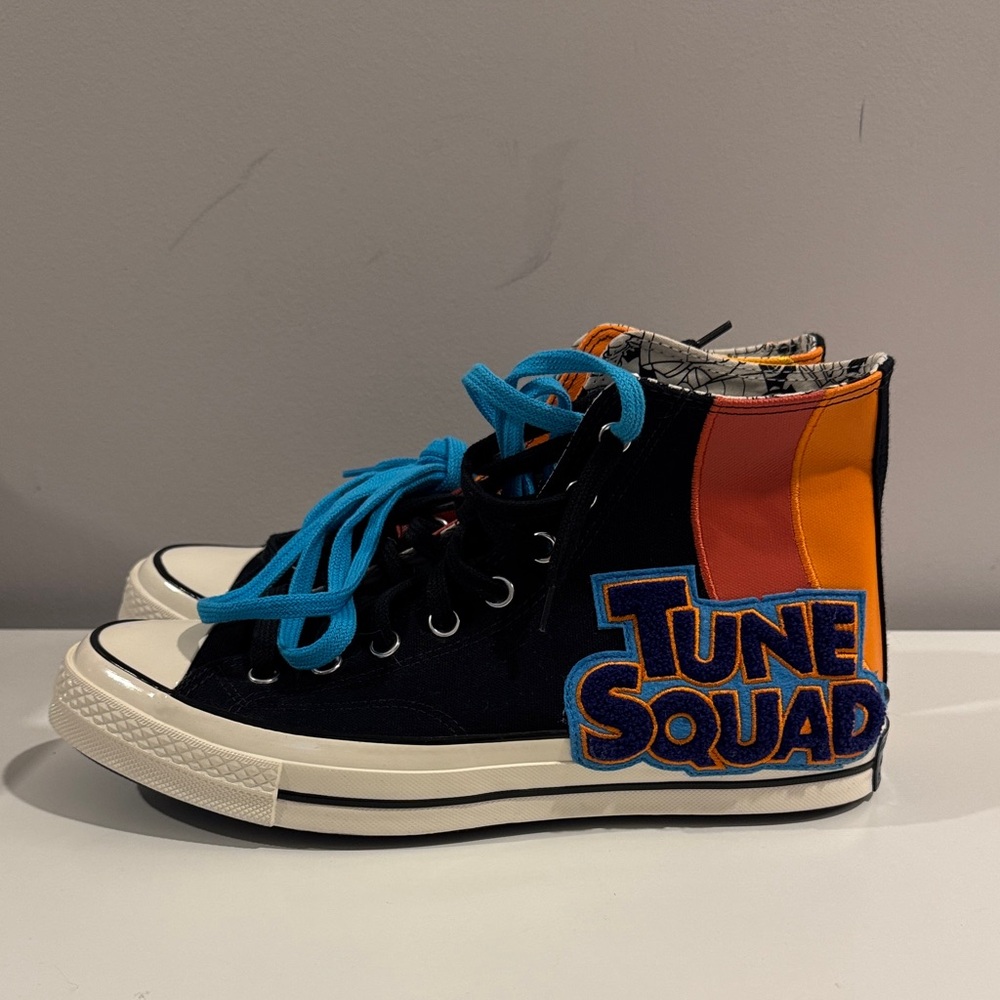 Converse x Space Jam Chuck 70 Hi Sneakers Size 9.5 | Looney Tunes
